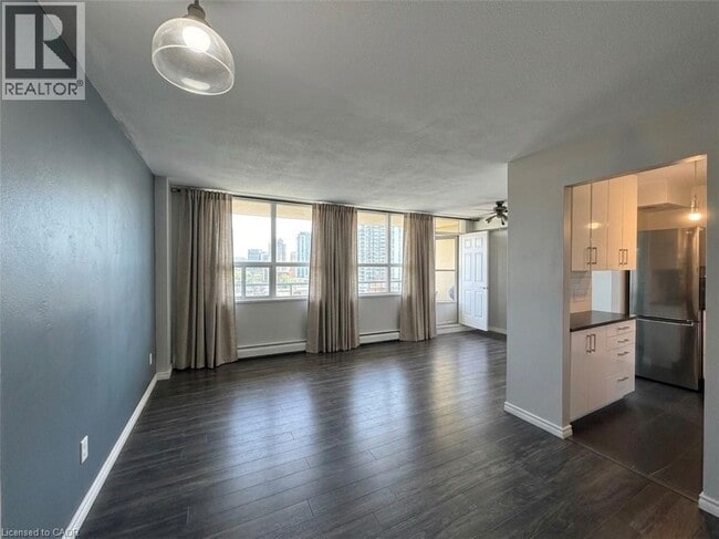 Building Photo - 15 Nicklaus Dr