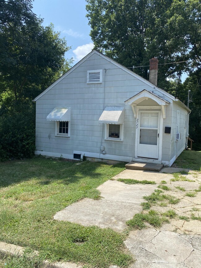 Building Photo - 2722 Peachtree St