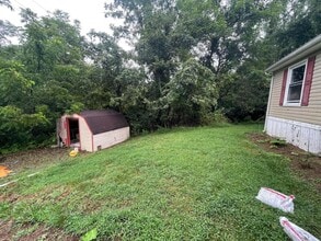 Building Photo - 713 Bair Rd
