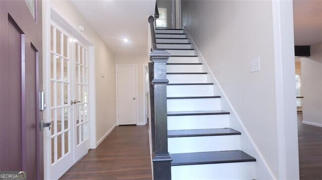 Foto del edificio - 1824 Idlewood Rd