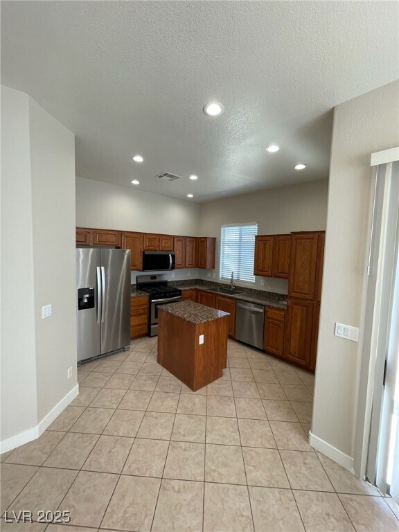 Foto del edificio - 9025 Townbridge Ave
