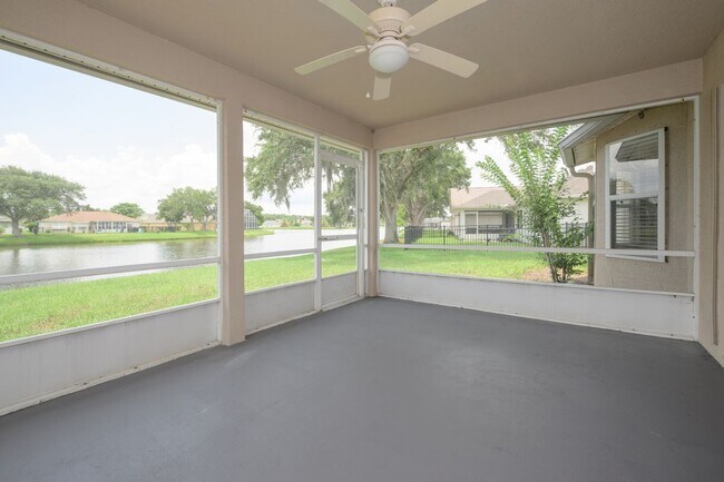 Building Photo - 1712 Arash Cir