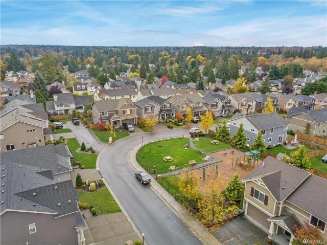 Building Photo - 4 bedroom in Renton WA 98058