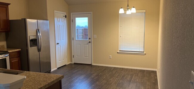 Foto del edificio - 6300 SW Chalkstone Rd