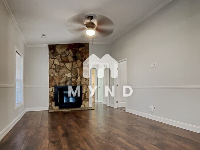 Building Photo - 4811 Mcalpine Ln
