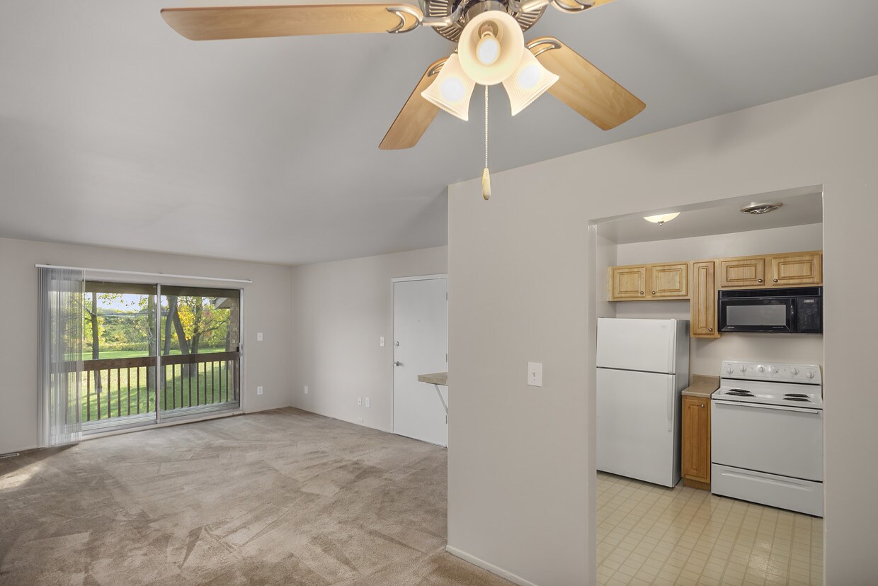 Kings Gate Apartments in Sterling Heights, MI