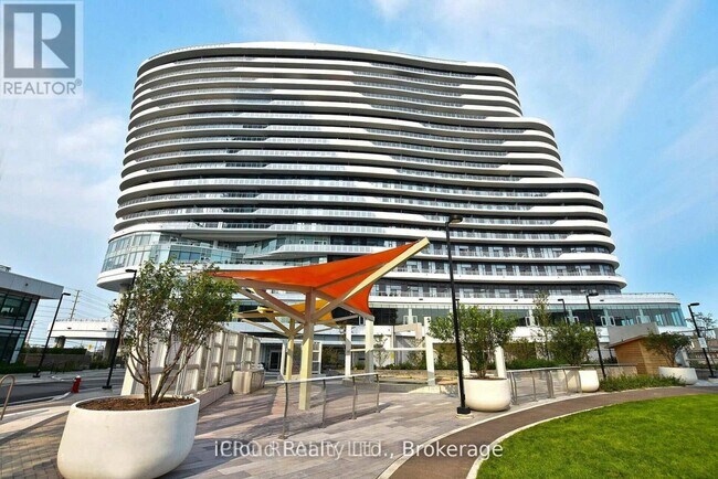 Photo du bâtiment - 2520 Eglinton Ave W
