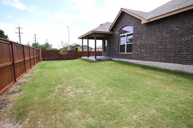 Building Photo - 1116 Greyback Dr