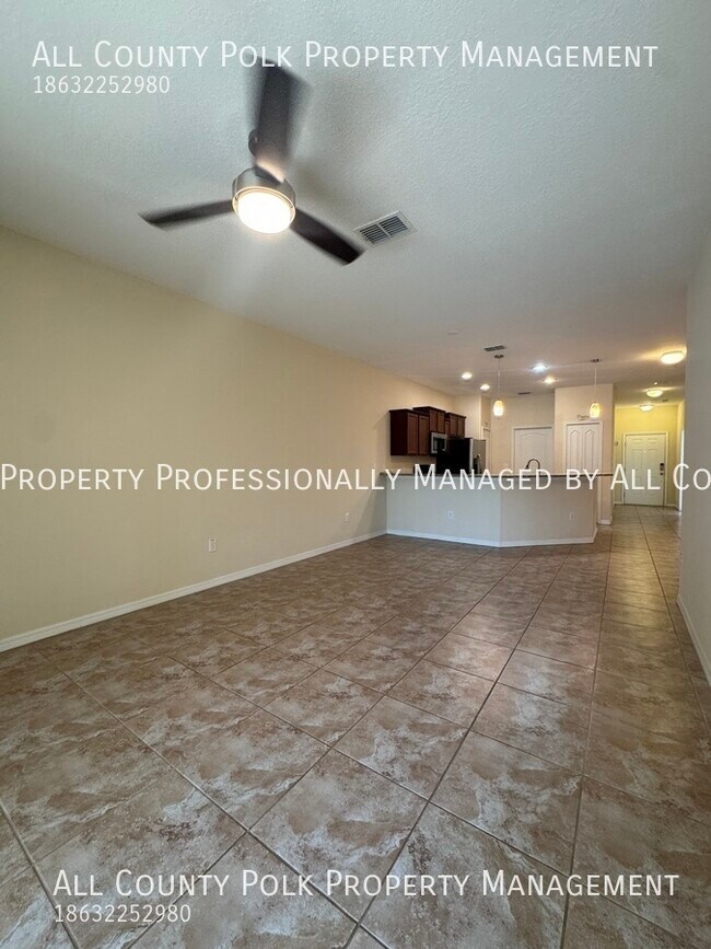 Foto del edificio - 4026 Winding Vine Dr