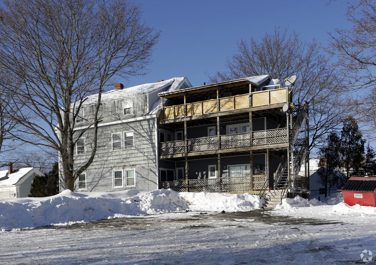 Primary Photo - Allen Ave Apartments