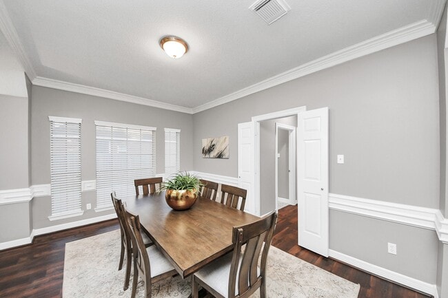 Building Photo - 8618 Aldeburgh Ct