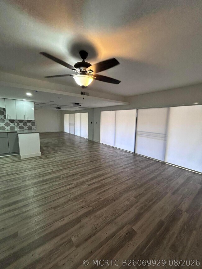 Foto del edificio - 8017 NW 27th Ct