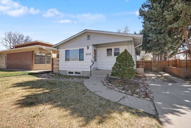 Foto del edificio - 2215 N Wahsatch Ave