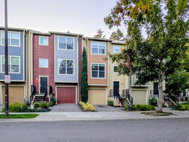 Building Photo - 2155 NE Cadbury Ave