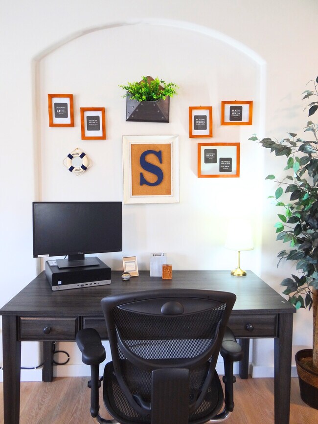 Foto del edificio - 8941 E 24th Ln