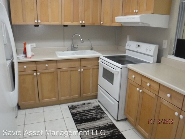 Building Photo - 95-2055 Waikalani Pl