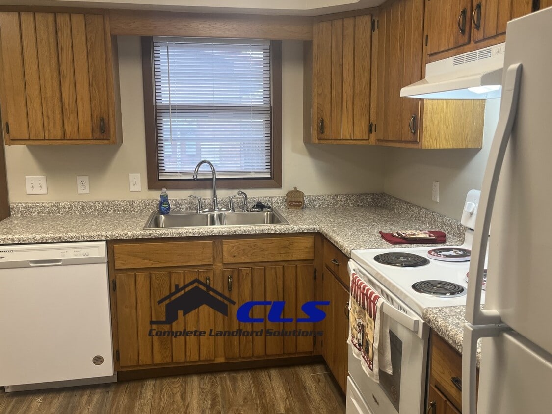 Winston Terrace Apartments in Terre Haute, IN