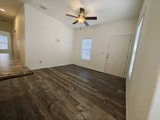 Foto del edificio - 16005 N 32nd St