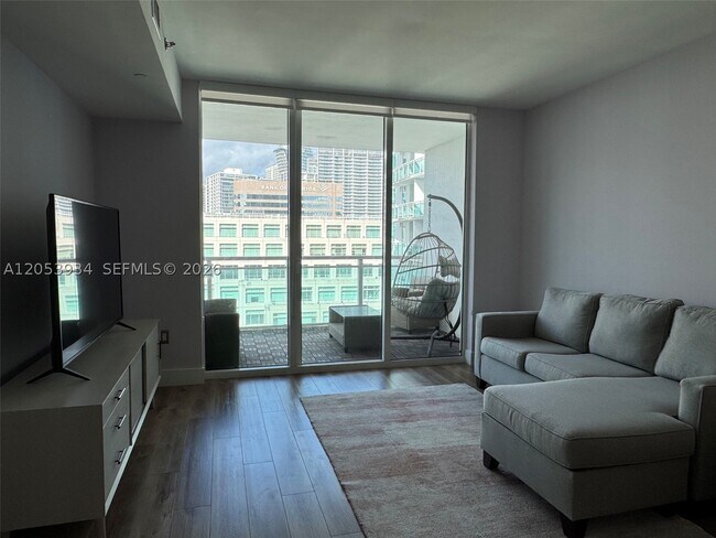 Building Photo - 951 Brickell Ave