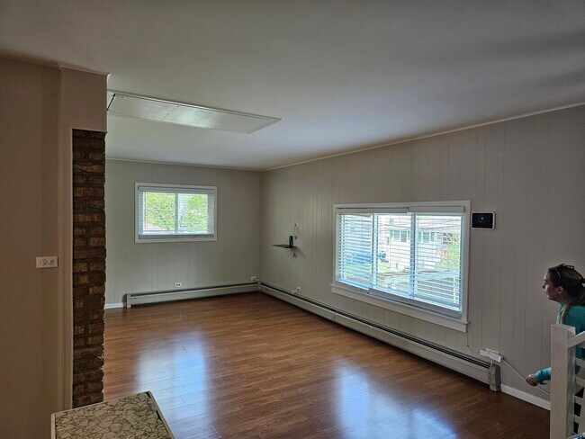 Foto del edificio - 750 56th Pl