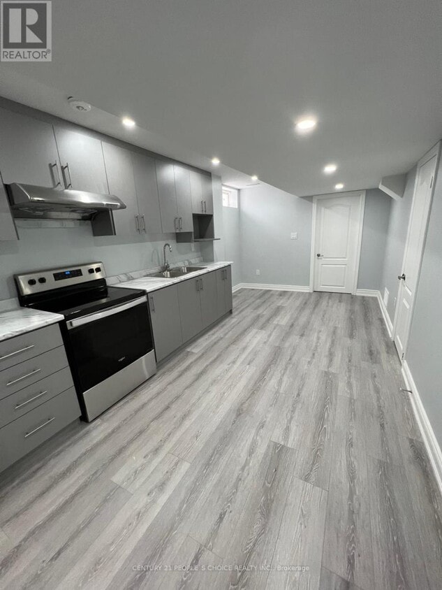 Primary Photo - 11 Daleridge Crescent