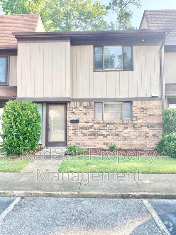 Building Photo - 1058 Willow Green Dr