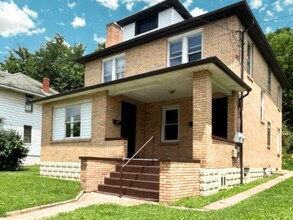 Building Photo - 2218 McMonagle Ave