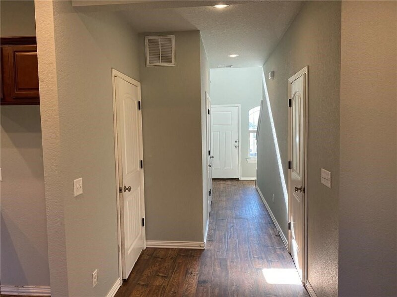 Building Photo - 19407 32nd Ave NW