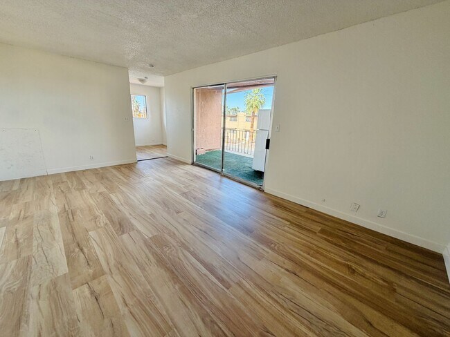 Foto del edificio - 537 Kolson Cir