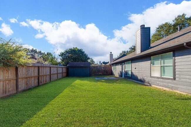 Foto del edificio - 3718 Brighton Ln