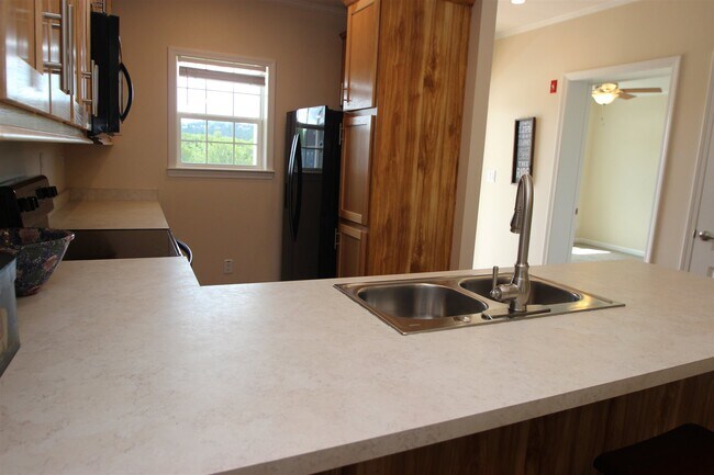 Foto del edificio - 210 Beckley Hill Rd