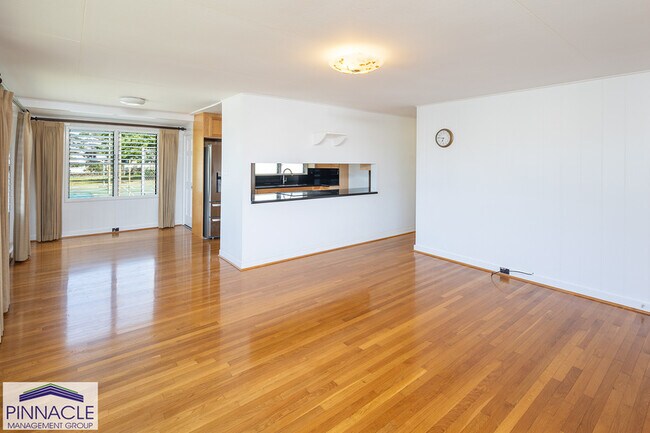 Foto del edificio - 628 Kunawai Ln
