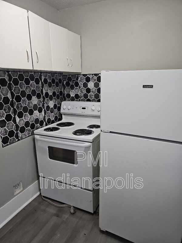 Foto del edificio - 8 N Butler Ave