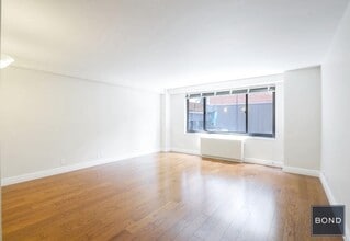 Building Photo - 330 W 45th St