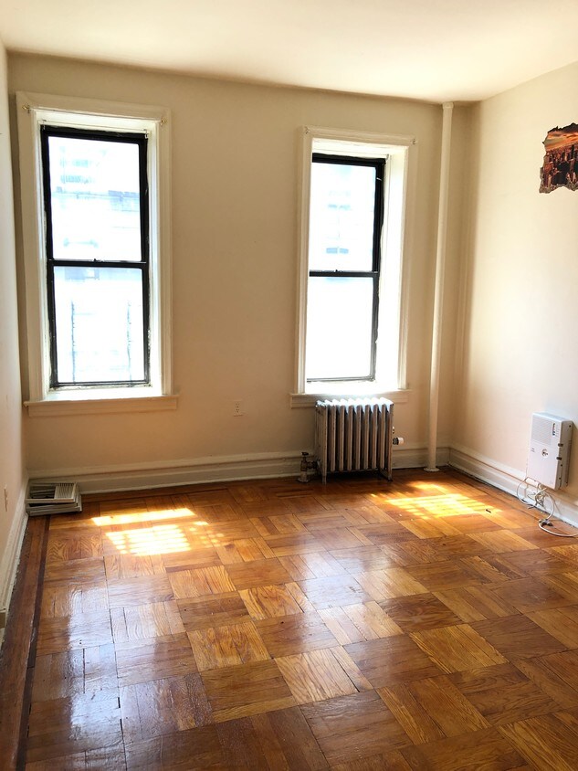 Primary Photo - 1314 Ocean Pkwy