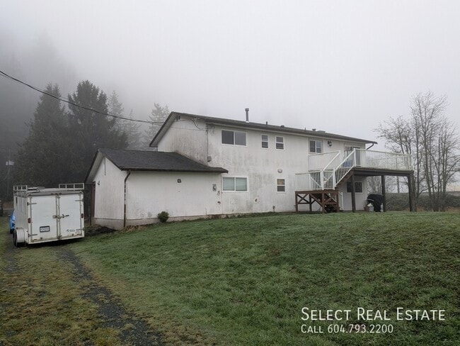 Building Photo - 43025 Vedder Mountain Rd