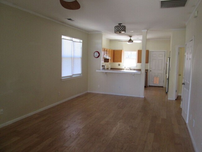 Foto del edificio - Cute Casita Close to Downtown/Old Town/Saw...