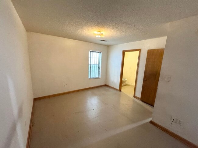 Building Photo - 3121 Douglass Ave