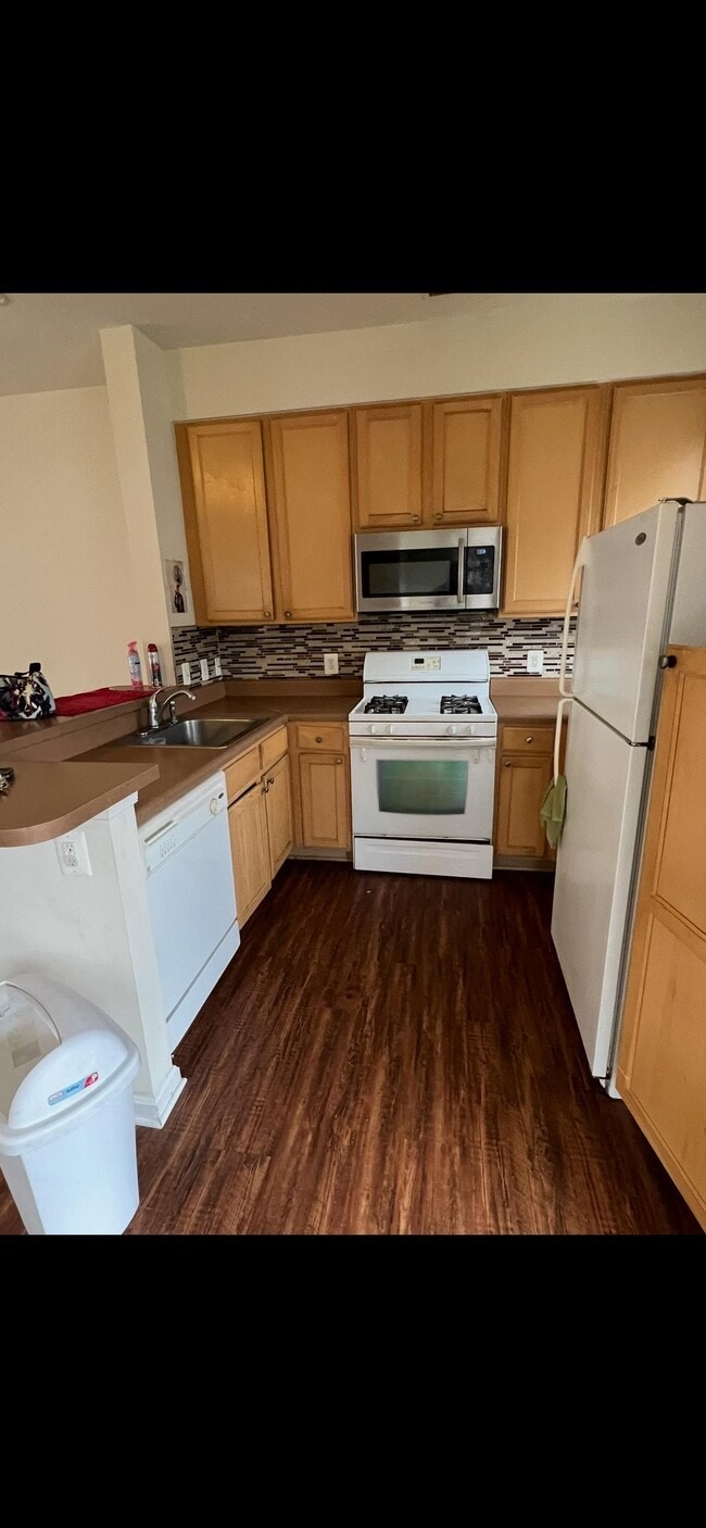 Photo - 23056 Fontwell Square Townhome