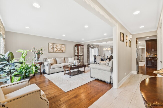 Foto del edificio - 507 Eastman Ct
