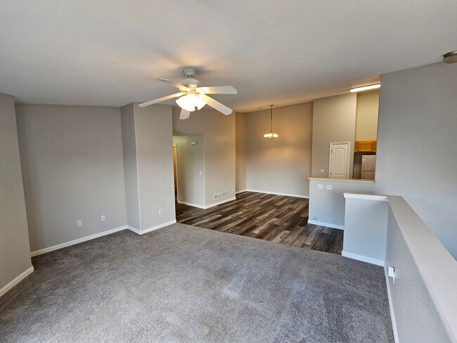 Foto del edificio - Quiet 2 bed 2 bath home in the 80910 area!!