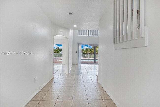 Foto del edificio - 16026 SW 66th Terrace