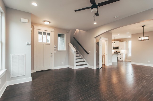 Foto del edificio - 2134 15th Ave N