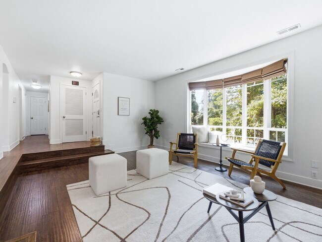 Foto del edificio - 3115 86th Ave E