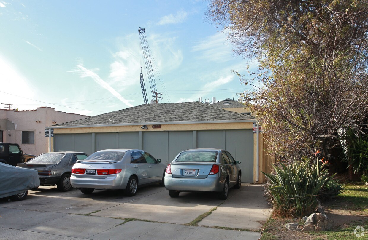Building Photo - 607 Hazel St