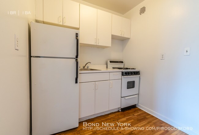 Foto del edificio - 1661 York Ave