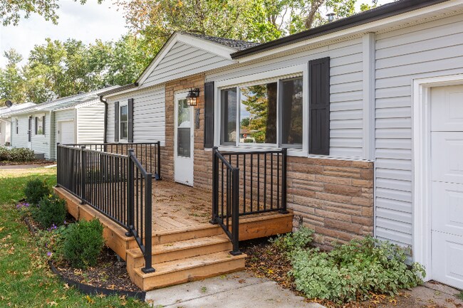 Foto del edificio - 213 Highland Dr