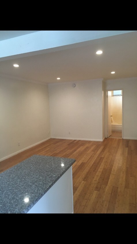 Foto del edificio - 5524 Bonner Ave