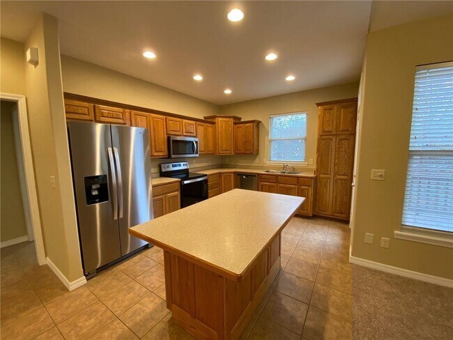 Building Photo - 23 Morvan Dr