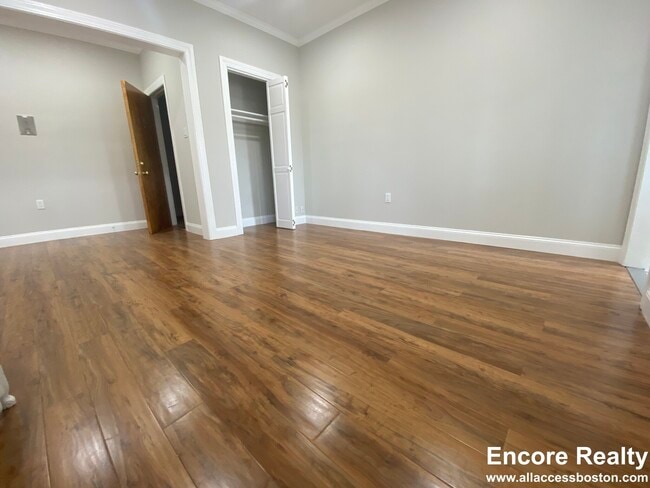 Foto del edificio - 33 Highgate St